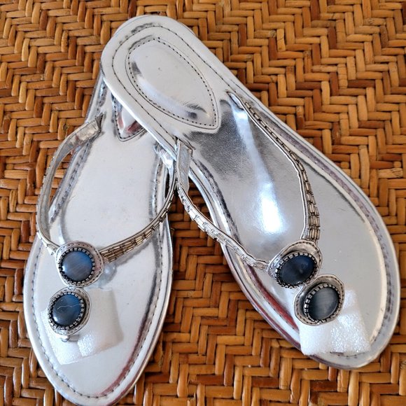 Silver Beaded Thong Sandals With Blue Stones New Without Tags Women's - Picture 1 of 3